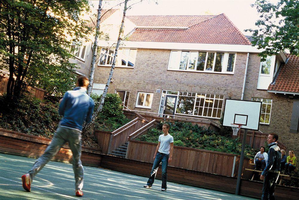 Stayokay Hostel Arnhem Exterior photo